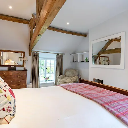 Middle Farm House-2
